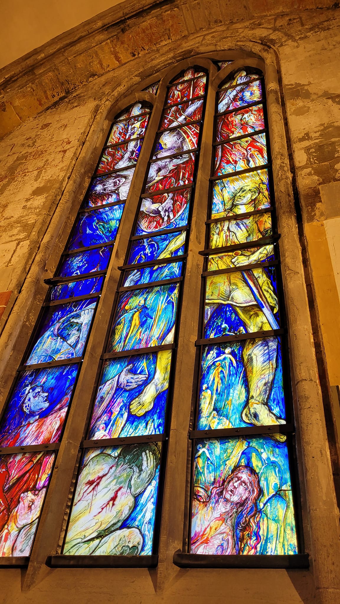 Abtei%20Tholey%20bunte%20Fenster Abtei%20Tholey%20bunte%20Fenster